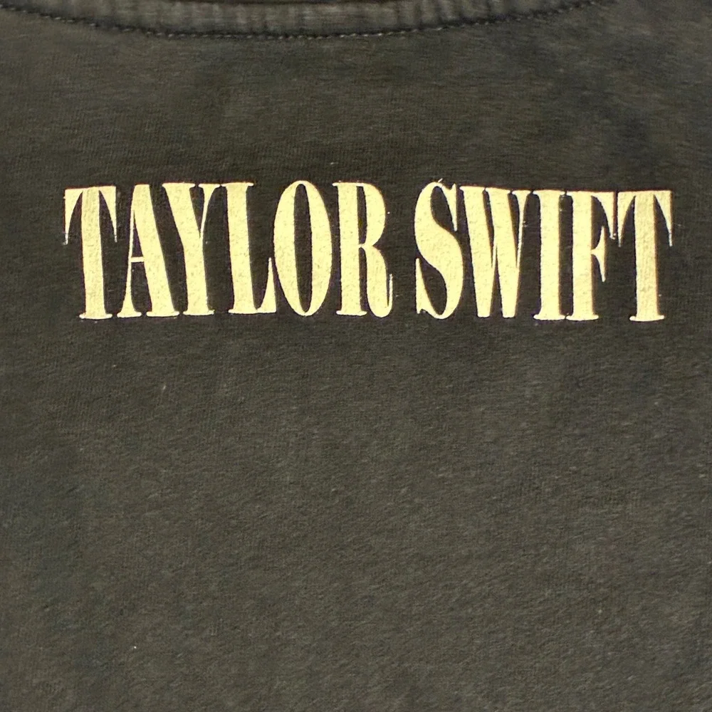 Taylor‎ Swift Midnights Size Medium Graphic Sweatshirt Crewneck Eras Tour